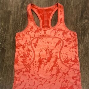 Women's Red Patterned Tank Top
